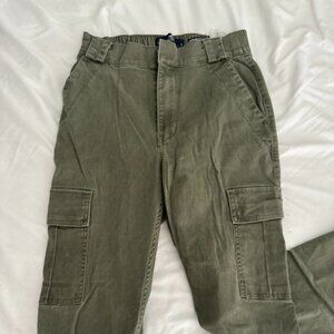 Hollister Ultra High-Rise Green Cargo pants